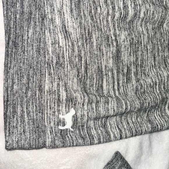 PINK Victoria's Secret Gray V-Neck Lace Up Sweater - Picture 2 of 5